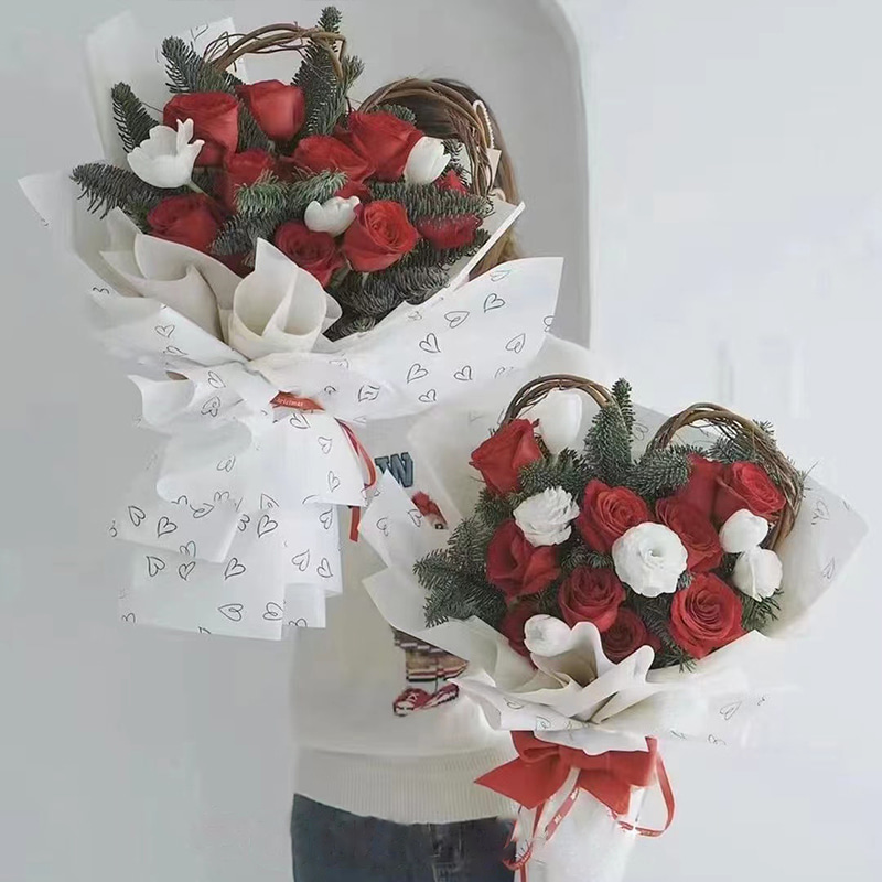 MYHC-28 Giấy gói hoa đơn sắc vẽ đường hình trái tim