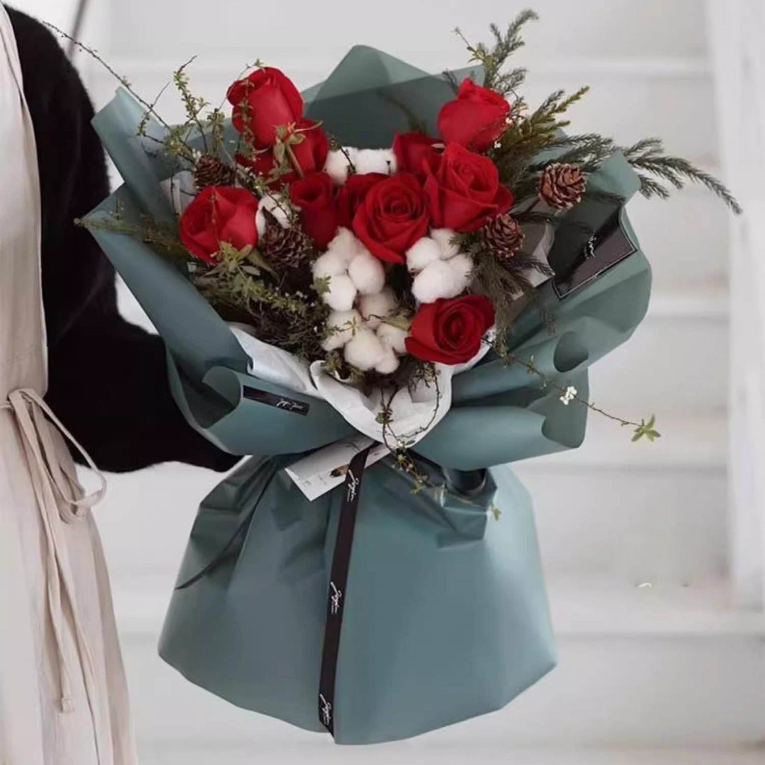 Giấy gói hoa mờ màu mờ
