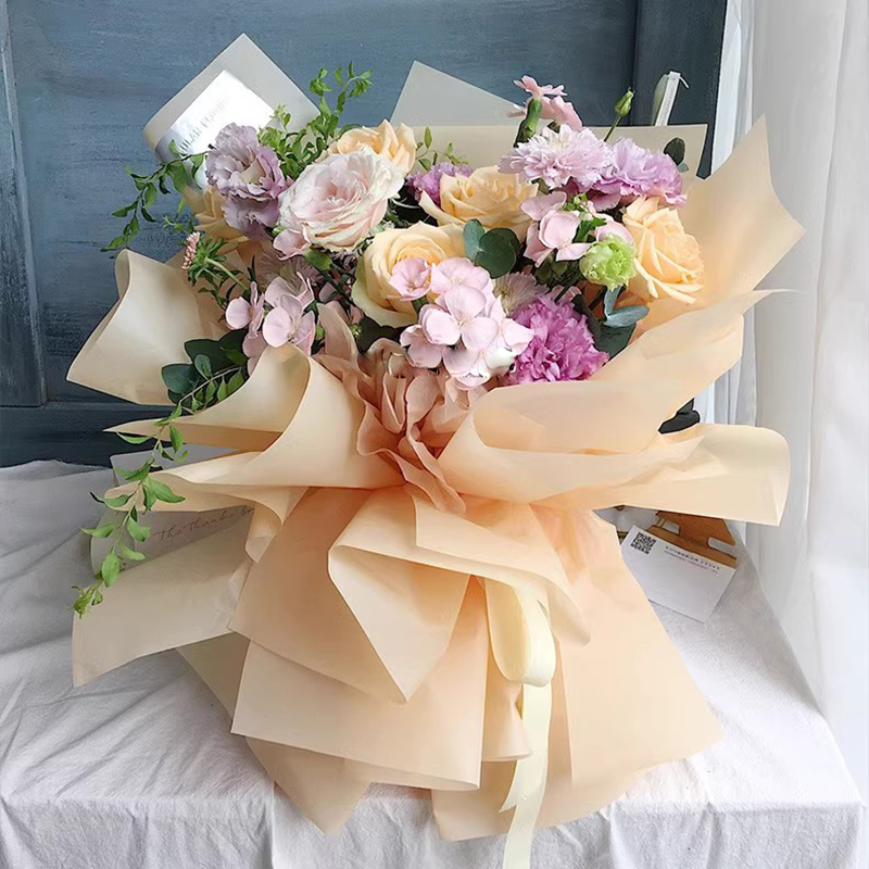 Giấy gói hoa mờ màu mờ