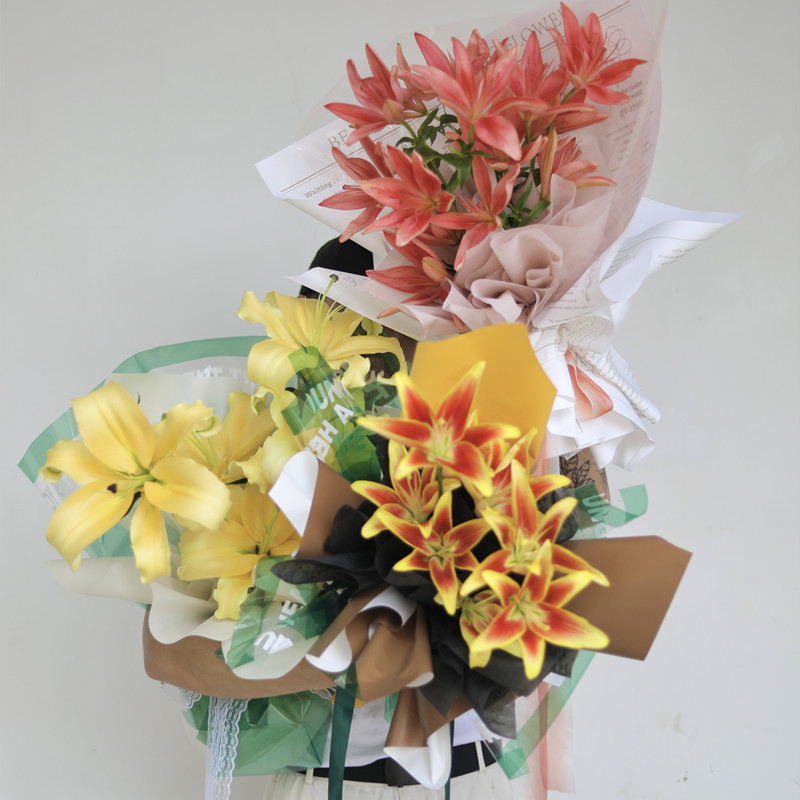 Giấy bóng kính bao bì hoa 58*58cm