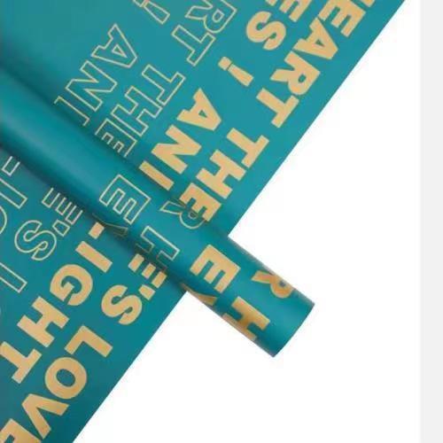 Giấy gói có chữ nghệ thuật