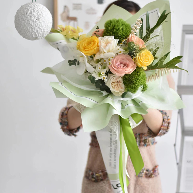 Giấy gói hoa chữ mịn